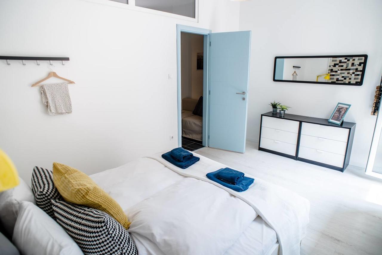 Central New Home With 3 Bedrooms, A/C And Balcony Boedapest Buitenkant foto