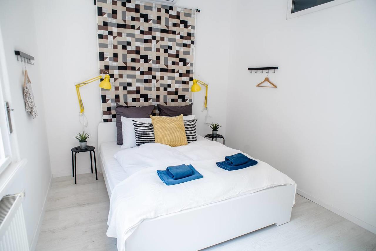 Central New Home With 3 Bedrooms, A/C And Balcony Boedapest Buitenkant foto